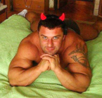 michael sidorychev devil horns