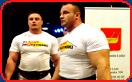 mariusz pudzianowski thumbs up contest win